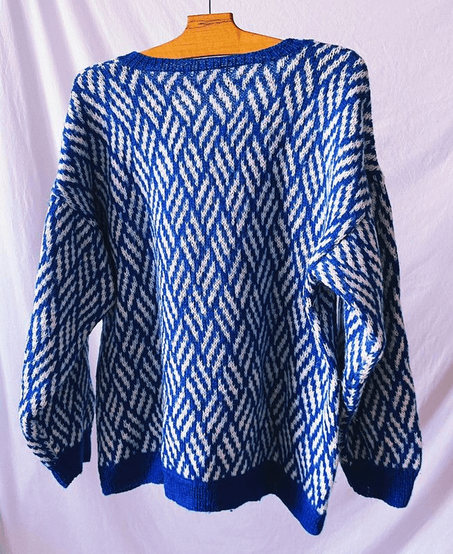 Pull fait main en Acryline - XXL